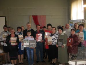 Анатолий Карман с конкурсантами Михайловского района