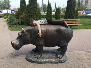 Цыбанова Варвара, 28 лет, Волгоград. Обнимашки с бегемотом. Развлекательный центр Гиппопо, Красноармейский район