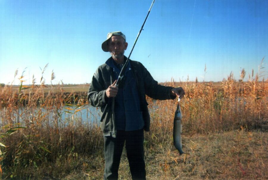 Бухарева Алевтина, 64 года, Ленинск. Дары наших озер. Озеро Светлое, Волго-Ахтубинская пойма