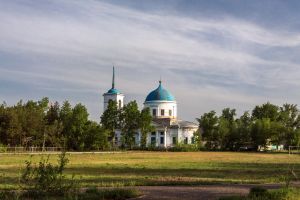 Туманов Валерий, 61 год, с. Нижняя Добринка Жинрновского района. Церковь Рождества Христова